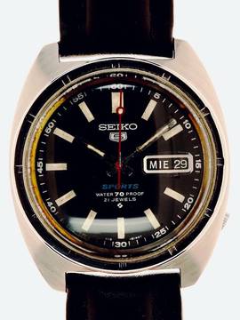  Seiko 5 Sports Stainless Steel 1960s 