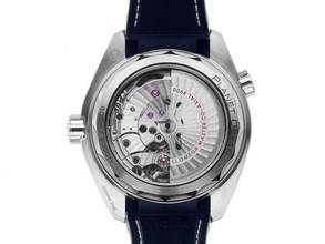 Thumbnail von Omega Seamaster Planet Ocean 600M Ref.215.33.44.21.03.001 2025 Full Set Ungetragen