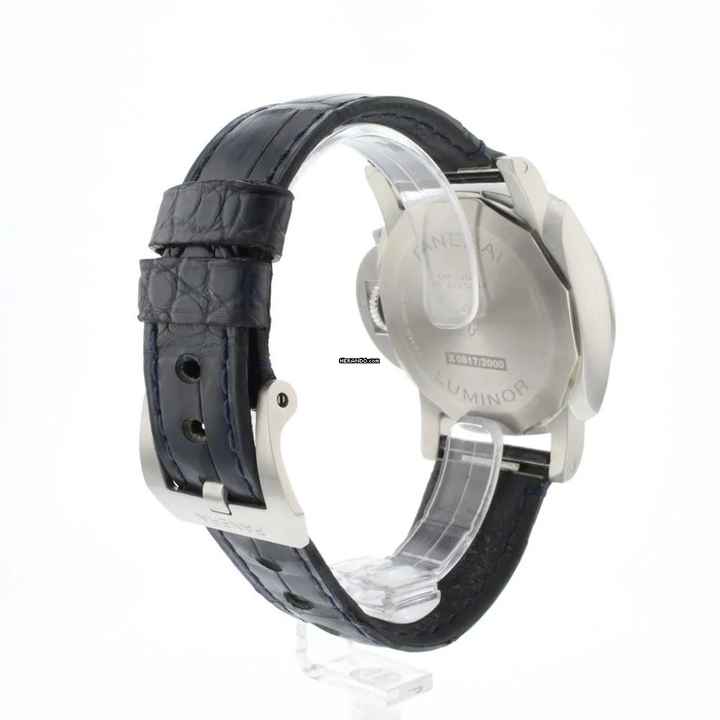  Panerai Luminor Marina Quaranta Steel 40MM Blue Limited 