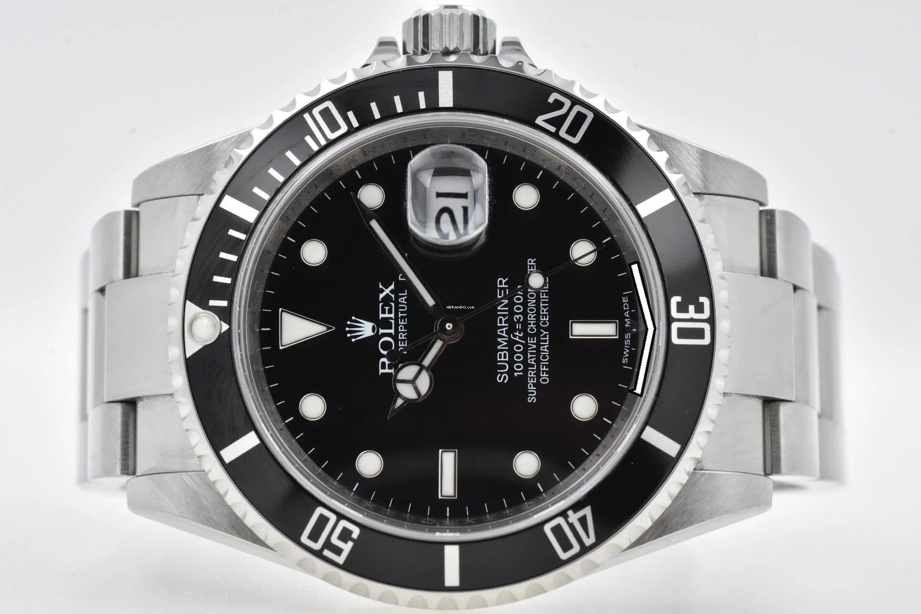 Rolex Submariner Date 16610 - Rehaut M Series LC218