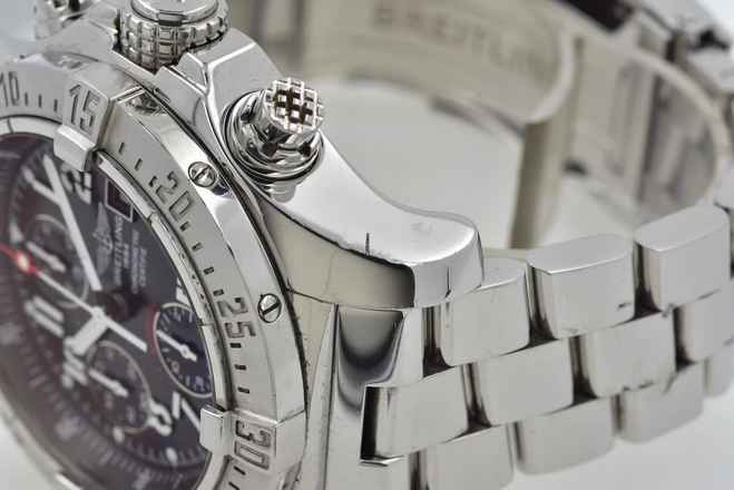  Breitling Avenger Skyland Chronograph A13380 