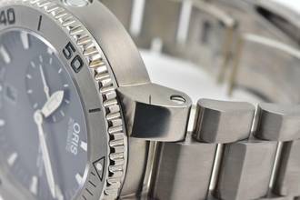 Thumbnail von Oris Aquis Titan Small Date Titanium 01 743 7664 7253