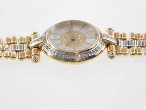 Thumbnail von Cartier Trinity massiv 18 Karat Gelbgold Lady 25 mm original Diamantbesatz und Goldband special Edition very rare