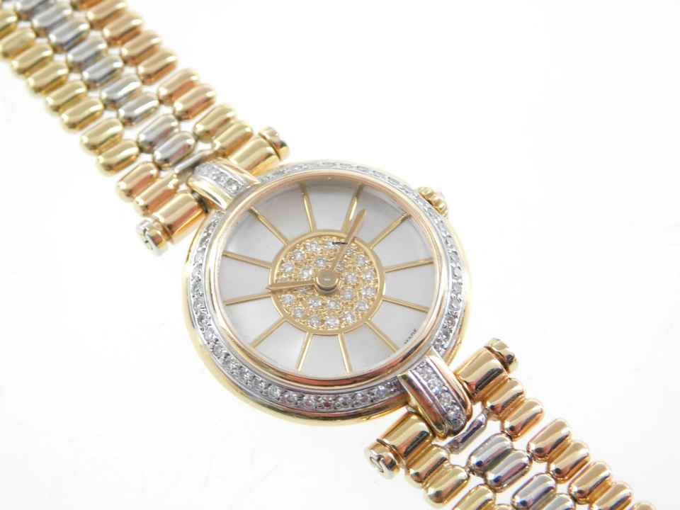  Cartier Trinity massiv 18 Karat Gelbgold Lady 25 mm original Diamantbesatz und Goldband special Edition very rare 