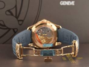 Thumbnail von Patek Philippe Aquanaut Annual Calendar Rose Gold 5261r-001 New - Full Set Ita