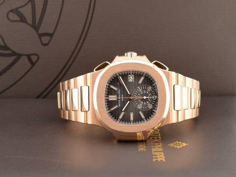  Patek Philippe Nautilus 5980/1r - Like New Full Set Service Patek 