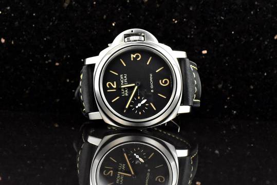  Panerai Luminor Base 8 Days Giorni / 8 Days PAM00915 unpoliert Stahl 44MM - B&P 2020 