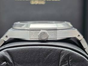 Thumbnail von Audemars Piguet Royal Oak 41mm 15510ST.OO.1320ST.06 Blue Dial Very Good Full Set 2023