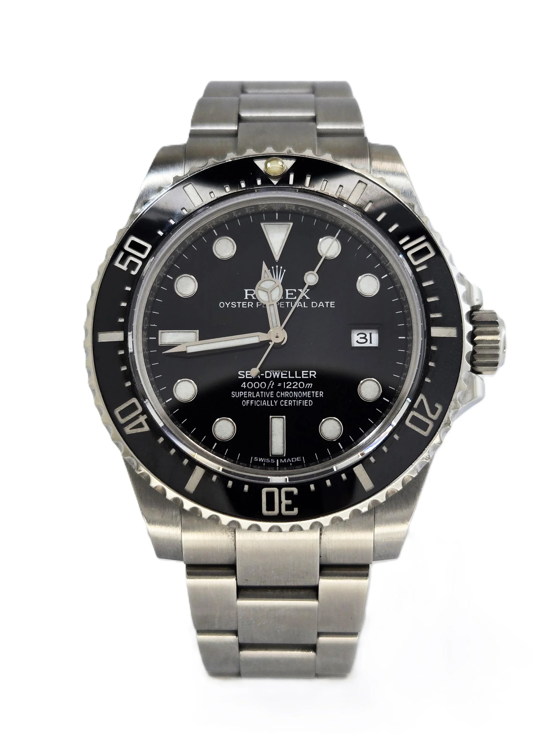  Rolex Sea-Dweller 4000 with Box and Service Paper 