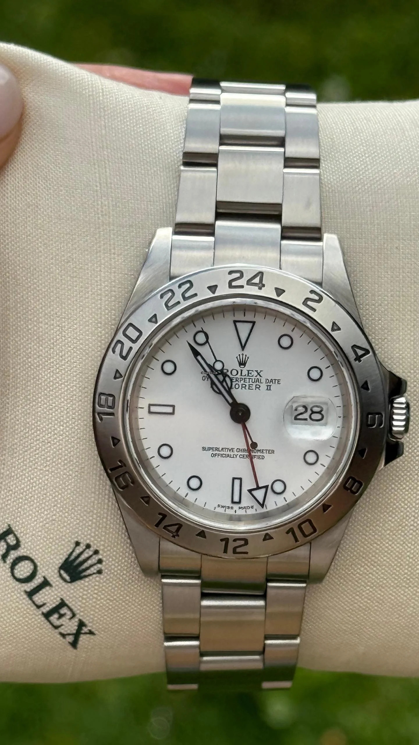 Thumbnail von Rolex Explorer II Polar Solid end links Superluminova