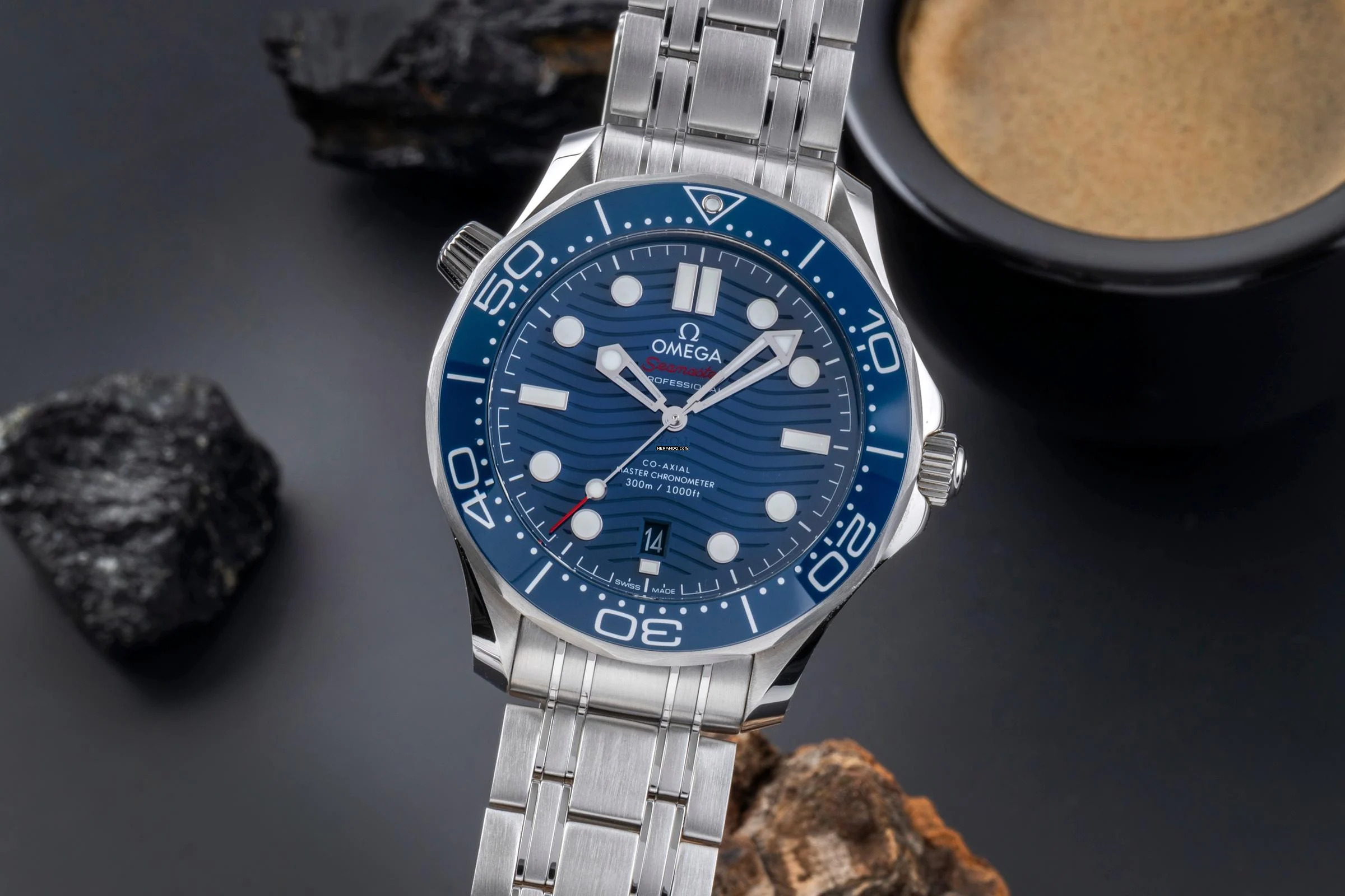 Omega Seamaster Diver 300 M Automatik Herrenuhr 210.30.42.20.03.001 B&P