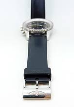 Thumbnail von Breitling Navitimer World Time GMT