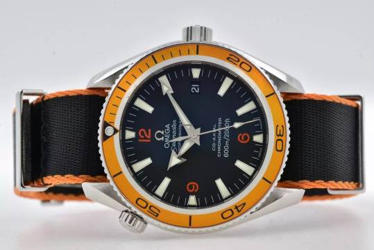  Omega Seamaster Planet Ocean 42mm 2909.50.38 Omega NATO strap 