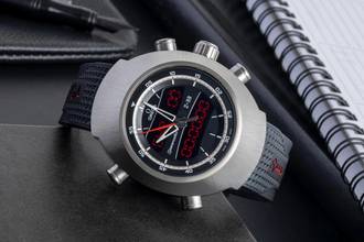 Thumbnail von Omega Speedmaster Spacemaster Z-33 Titan Ref. 325.92.43.79.01.001 B&P 2013