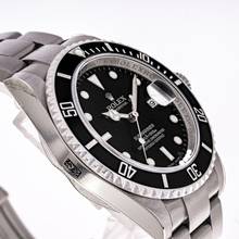 Thumbnail von Rolex Submariner Date 40 – M-Series Rehaut – NOS – 16610 – NEW & Unworn – 2009 Full Set Lc170