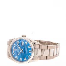 Thumbnail von Rolex Day-Date 36 Whitegold – Blue Waves Dial – 118209 – like NEW – 2004 Full Set