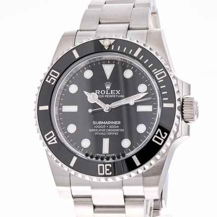  Rolex Submariner (No Date) 40 – 114060 – like NEW – 2014 Full Set Lc100 