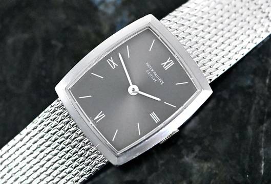  Patek Philippe Vintage Lady Dress Watch | 3354 | orig. white gold bracelet 