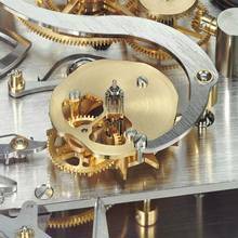 Thumbnail von Opus Perpetual – Präzisionspendeluhr mit Ewigem Kalender