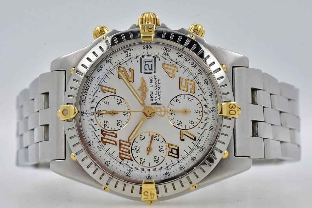  Breitling Chronomat Windrider Chronomat Chronograph B13350 