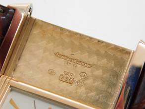 Thumbnail von Jaeger-LeCoultre Reverso Classique Classic Art Deco 18 Karat Rosegold mit Krokoband und original Schließe 18 Karat Rosegold im Top Zustand 23 x 38mm Handaufzug