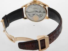 Thumbnail von IWC Portugieser Automatik Portuguese 18 Karat Rosegold 42mm mit großer Faltschließe im Neu Zustand 7 Tages Werk Kaliber C 51010 mit Glasboden wie Neu 42 mm