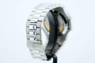 Thumbnail von Patek Philippe Nautilus Annual Calendar - Box+Papers - Like New - 24 Months Warranty 5726/1A-001 2018