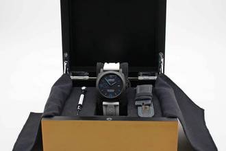 Thumbnail von Panerai Luminor Marina Carbotech 44 mm PAM01661