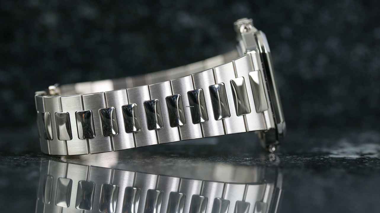  Patek Philippe Cubitus Whitegold - Blue - New Model - New - Fullset - 09/2025 