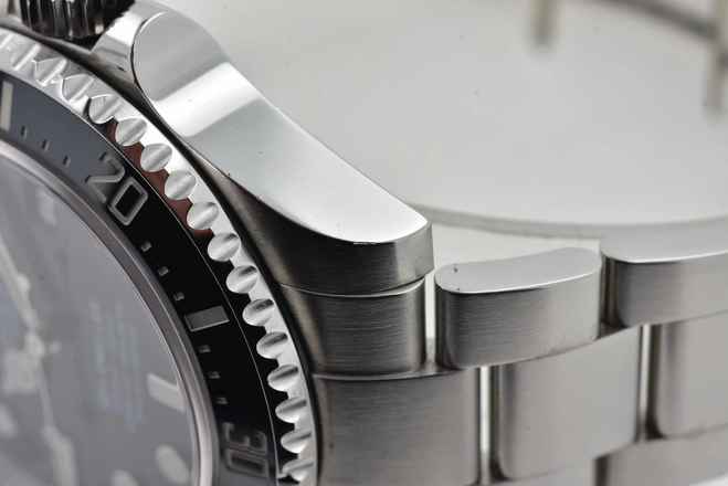  Rolex Sea-Dweller 4000 Ceramic 116600 LC023 