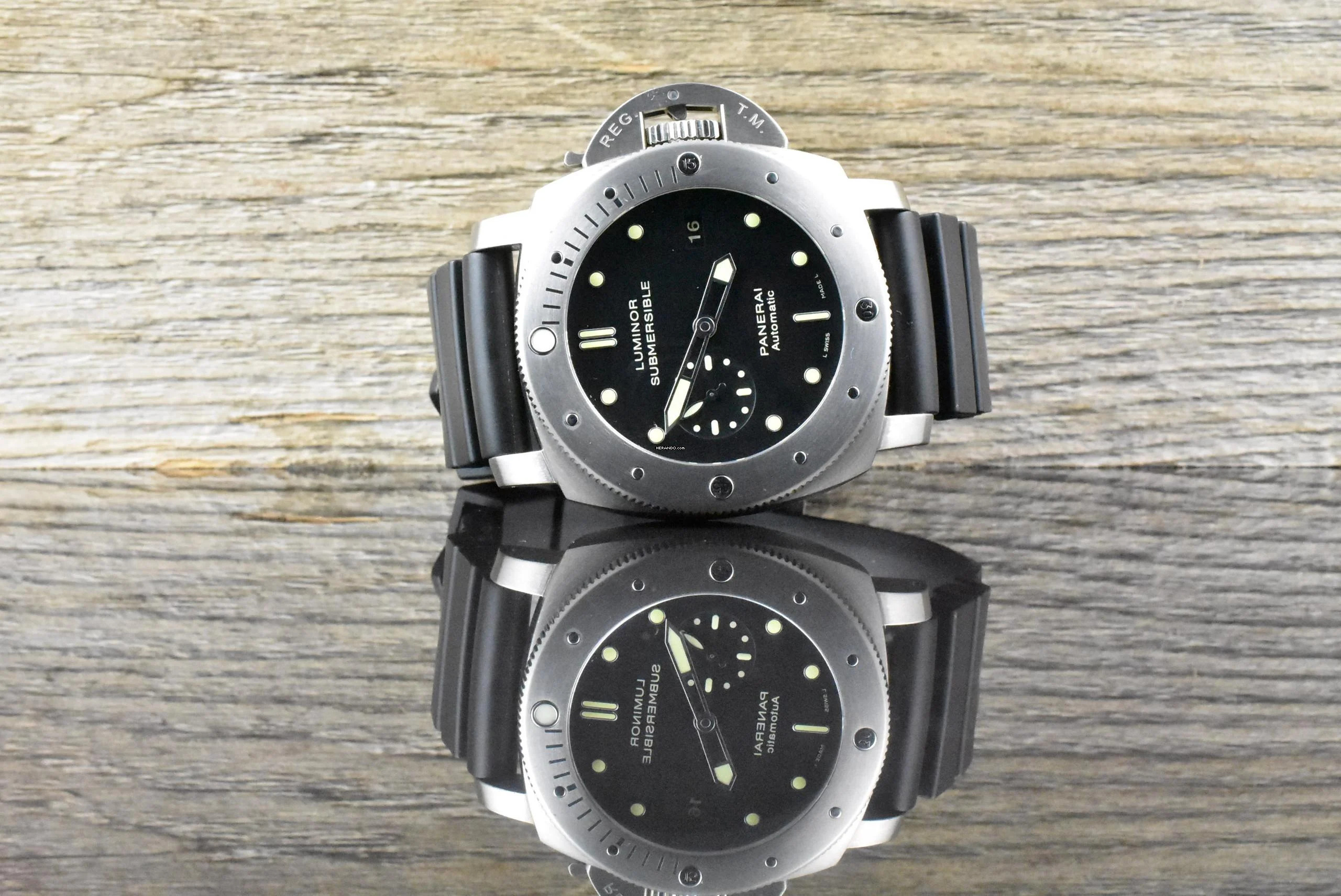  Panerai Luminor Submersible 1950 3 Days Automatic PAM00305 Titanium - 2016 Full Set EU 