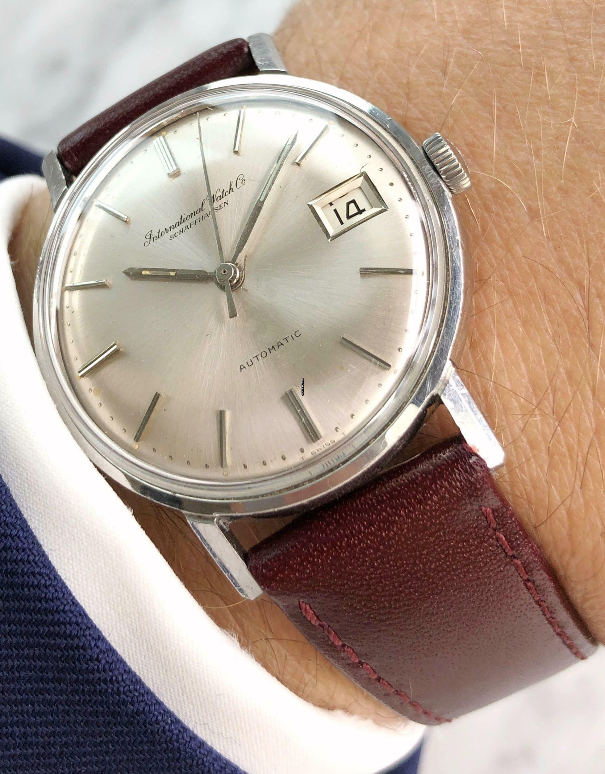  IWC Serviced Beautiful Vintage Automatic Date 34mm Steel 