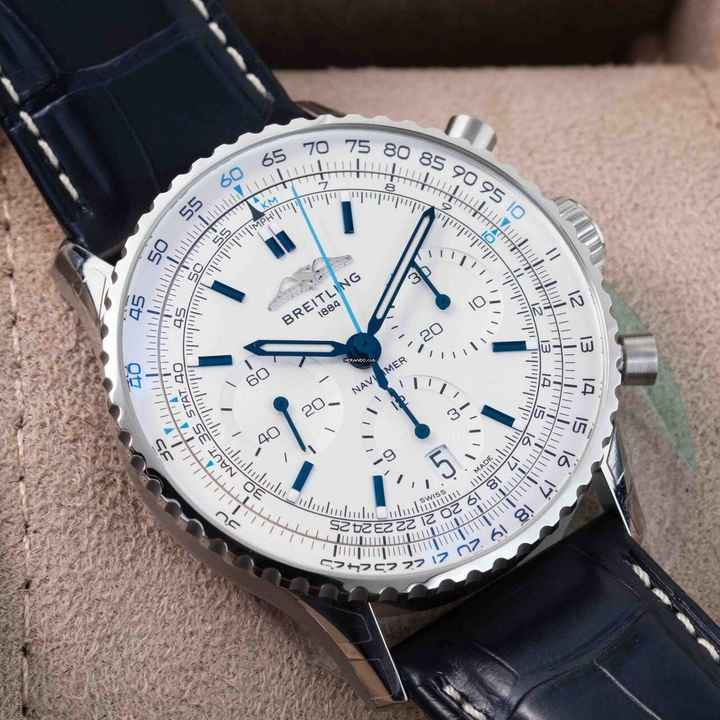  Breitling Navitimer 1 B01 Chronograph 41 NEW FULL SET 