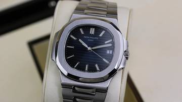 Thumbnail von Patek Philippe Nautilus Steel - Blue - like New - Fullset - 2011