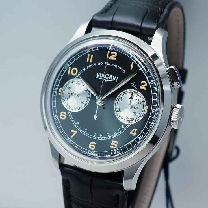  Vulcain Monopusher Heritage 650157A08.BAC207 Limited Edition 50 Box+Papiere 2025 