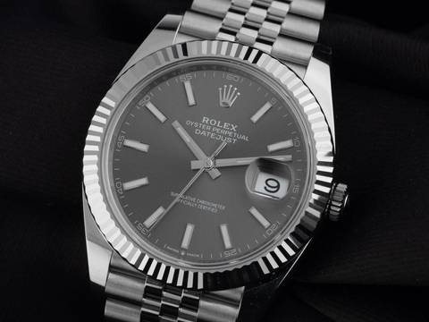  Rolex Datejust 41 Ref.126334 2025 Full Set Ungetragen 