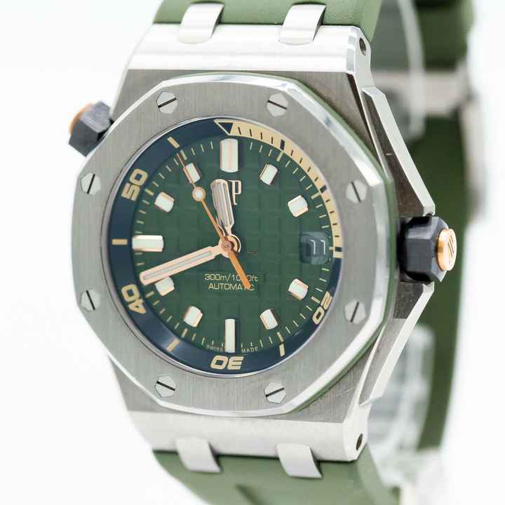  Audemars Piguet Royal Oak Offshore Diver Green Full Set 2024 LC100 