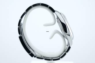 Thumbnail von Rolex Oyster Perpetual 41 Green Dial - With Box And Papers - 124300 2022