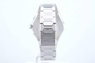 Thumbnail von Lucky Harvey Hammer Pattern Chiming Chime 2025