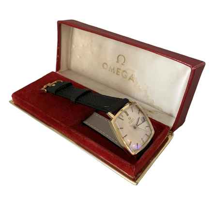  Omega De Ville 162.025 Square automatic yellow gold 18KT 1966 