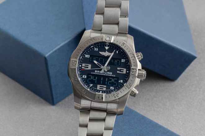  Breitling Exospace B55 Connected Chronograph Titan Herrenuhr EB5510H1/BE79 B&P 