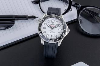 Thumbnail von Omega Seamaster Diver 300 M Stahl Automatik Ref. 210.32.42.20.04.001 B&P 2022