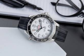 Thumbnail von Omega Seamaster Diver 300 M Stahl Automatik Ref. 210.32.42.20.04.001 B&P 2022