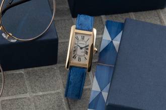 Thumbnail von Cartier Tank Américaine SM 18k (0,750) Gold Quarz Damenuhr Ref. W2601556