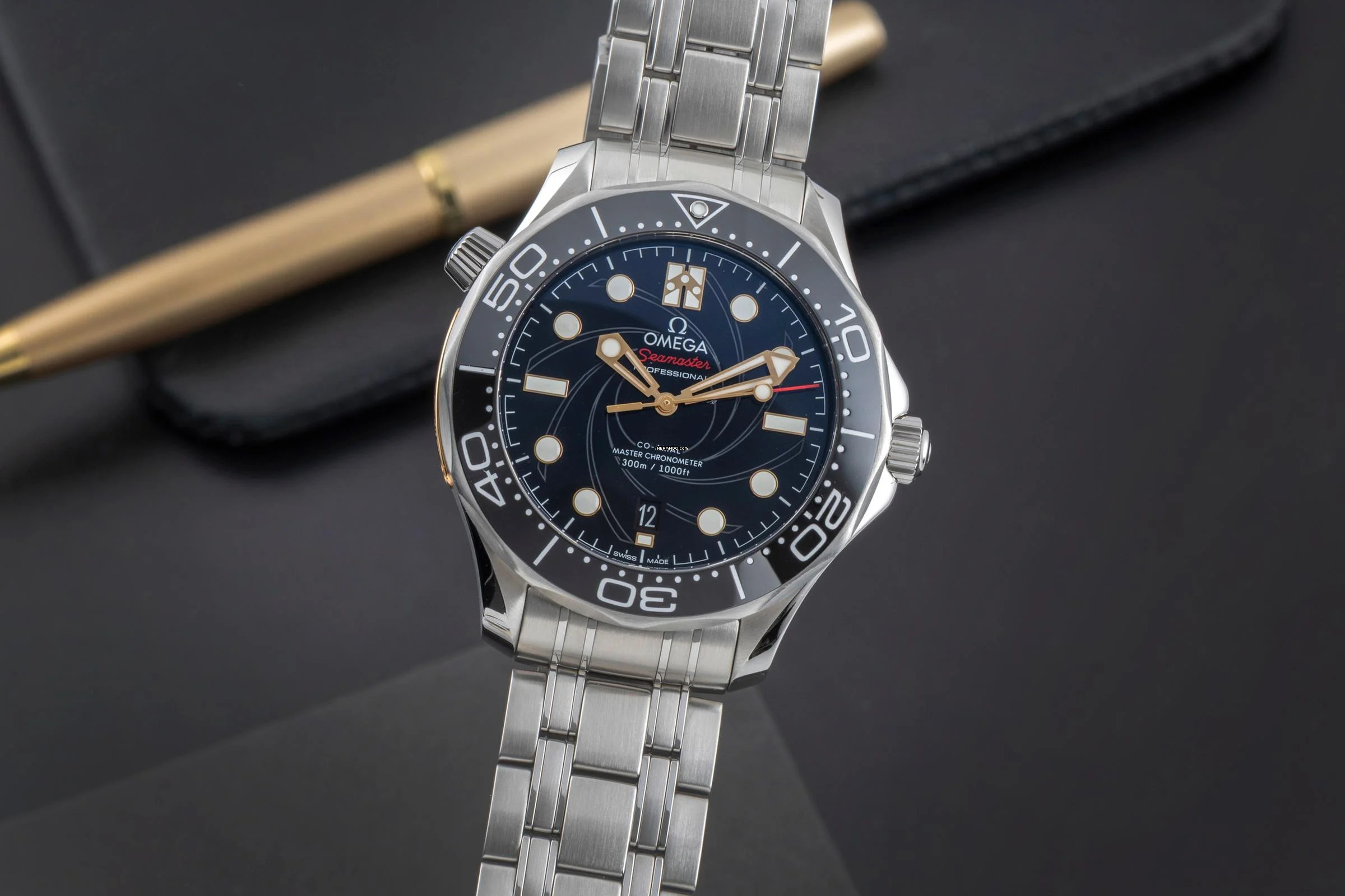 Omega Seamaster Diver 300 M James Bond Automatik Stahl 210.22.42.20.01.004 B&P