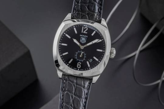  TAG Heuer Monza Automatik Datum Edelstahl Herrenuhr Saphirglas Ref. WR2110 