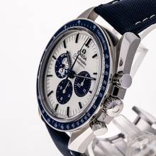 Thumbnail von Omega Speedmaster Professional Moonwatch 50th 'Silver Snoopy Award' – 310.32.42.50.02.001 – NEW & Unworn – 08/2025 Full
