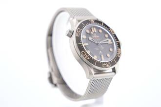 Thumbnail von Omega Seamaster Diver 300 M James Bond No Time To Die Box+Papers 21092422001001 2022