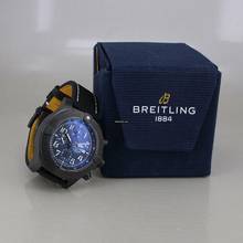 Thumbnail von Breitling Super Avenger Chronograph 48 Night Mission Titan/DLC Automatik Chronometer Full Set
