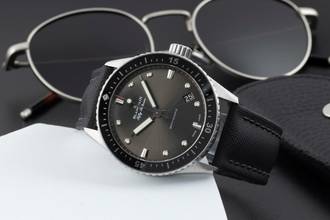 Thumbnail von Blancpain Fifty Fathoms Bathyscaphe Stahl Ref. 5000 1110 B52A